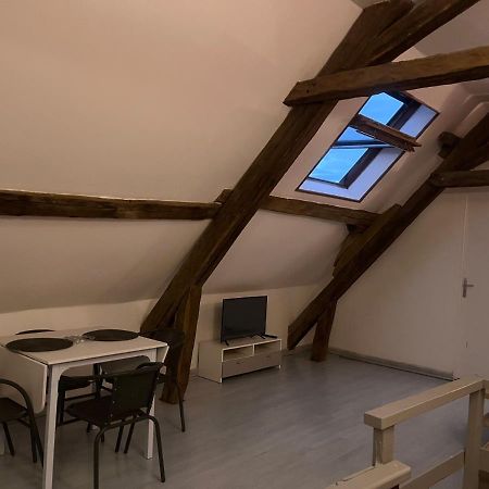 Chablis: Grand Studio En Plein Centre Ville Exteriör bild